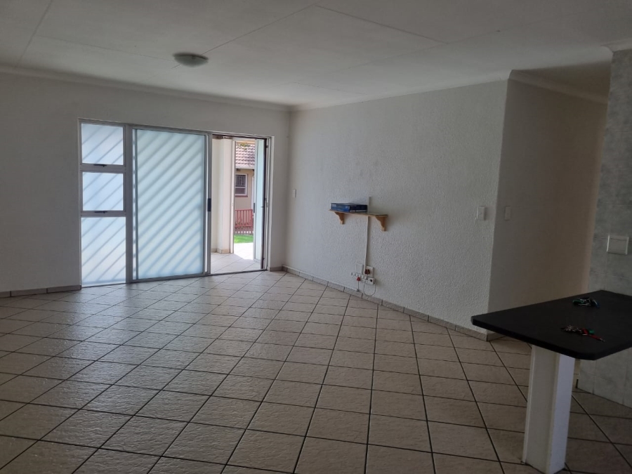 3 Bedroom Property for Sale in Edge On the Vaal Free State